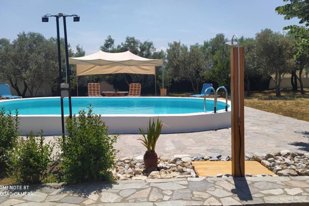 Loutsa Αρχοντικο Στουσ Προποδεσ Του Ορουσ Διρφυσ别墅 外观 照片